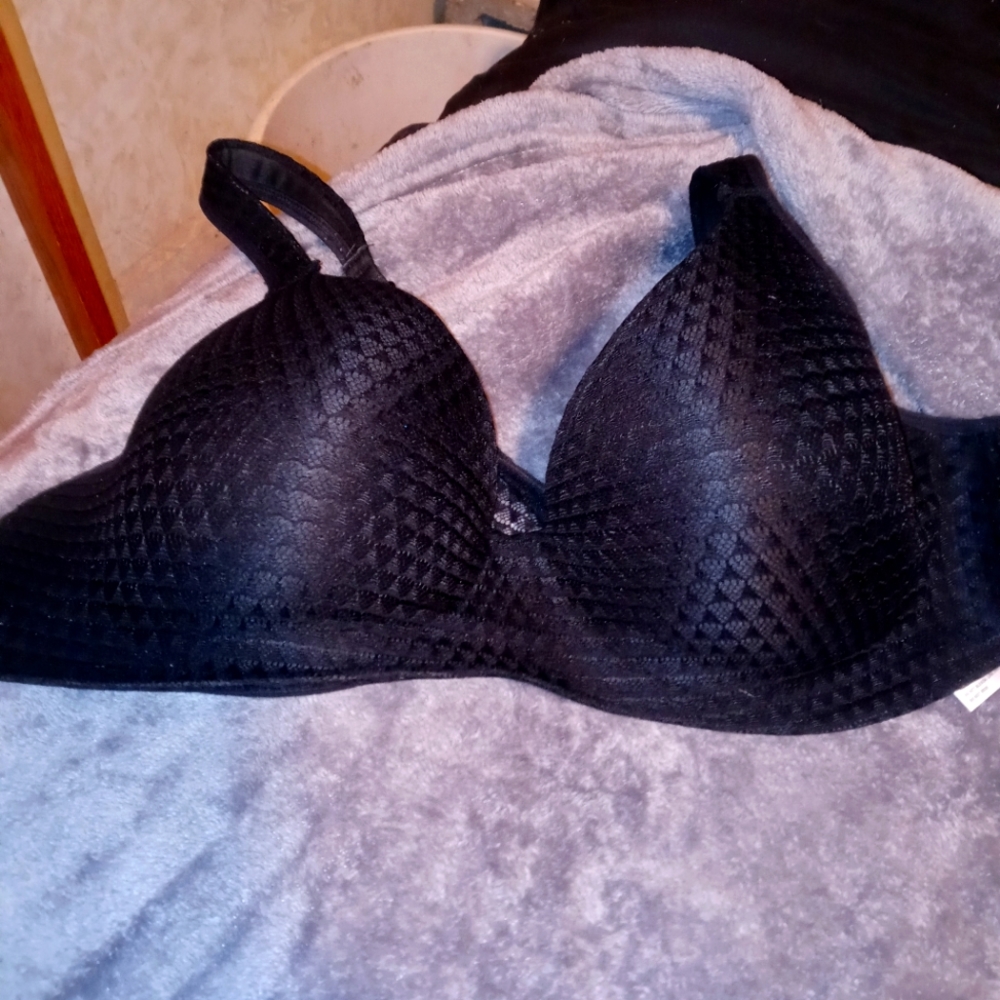 Izod racer back plus size 38 C black